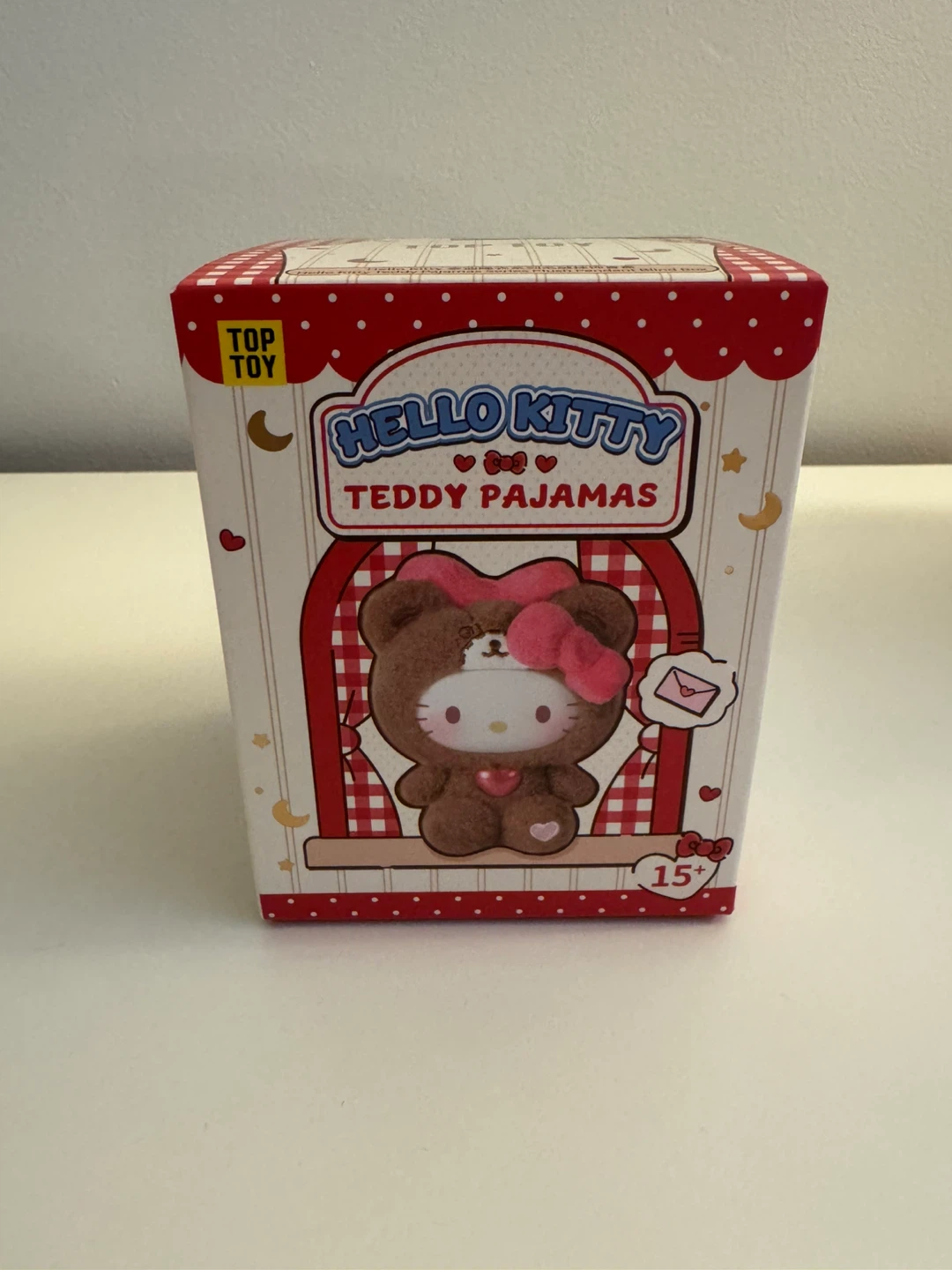 Hello Kitty Teddy Pajamas Blind Box Plush Pendant - photo 3