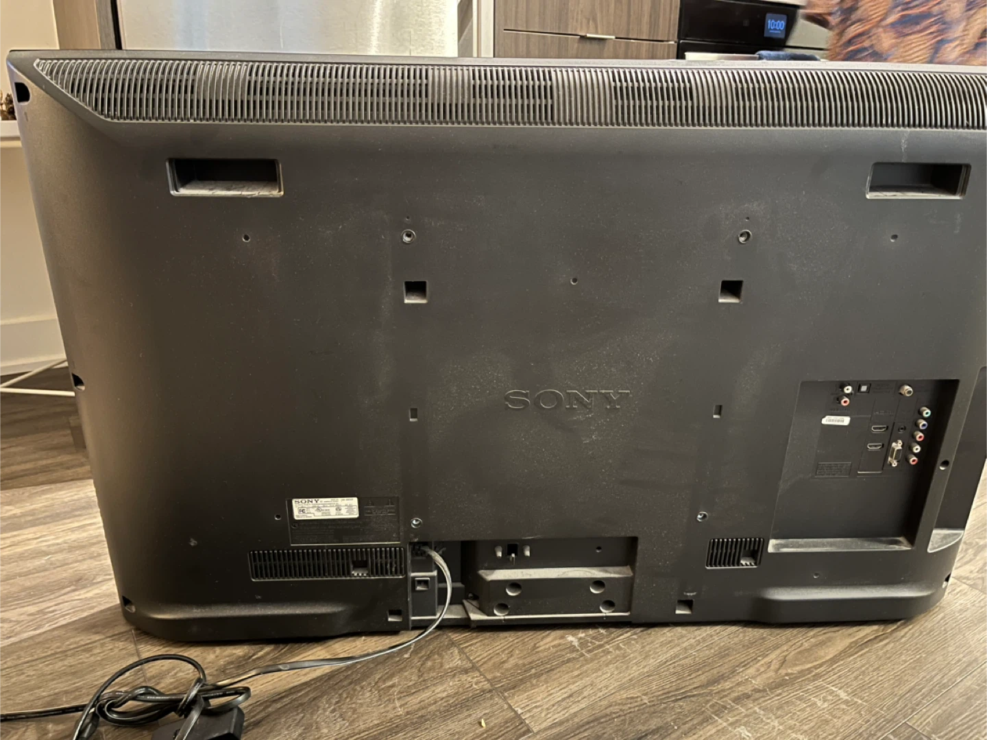 Sony Bravia KDL-40BX420 LCD Digital Colour TV - photo 3