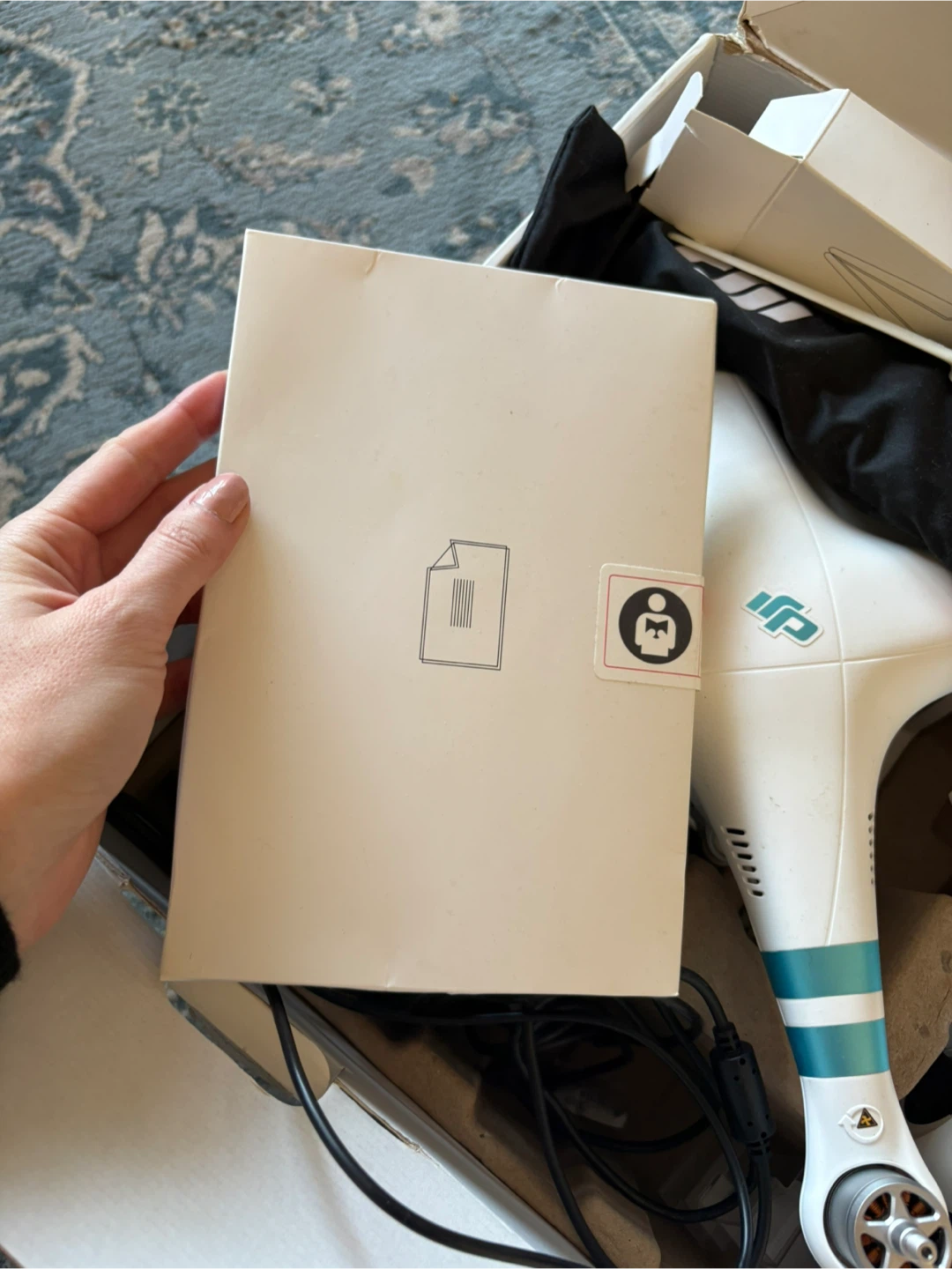 DJI Phantom 3 Standard Drone with Accessories - photo 4