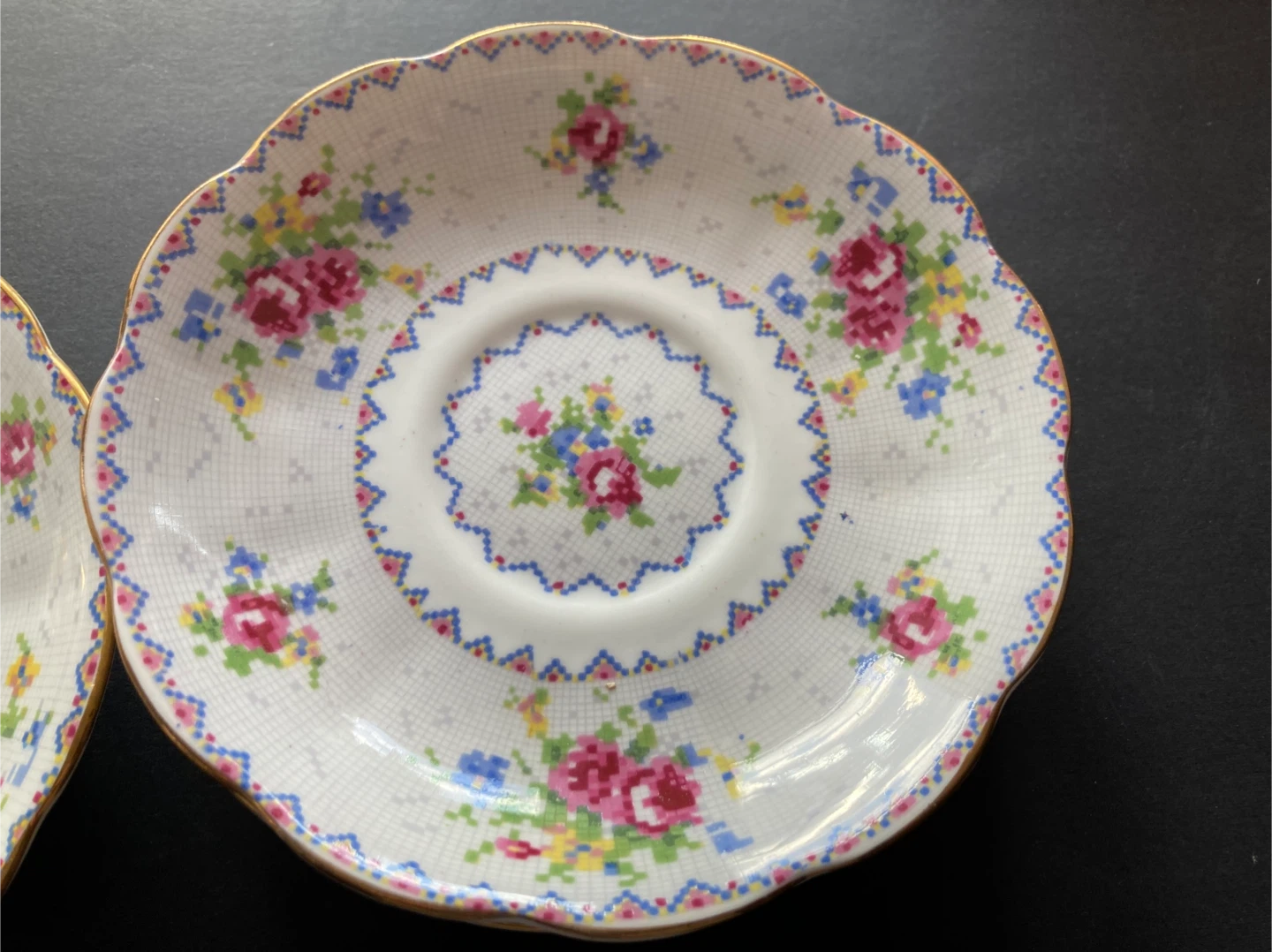 Set of Royal Albert Floral Teacups and Saucers - photo 5