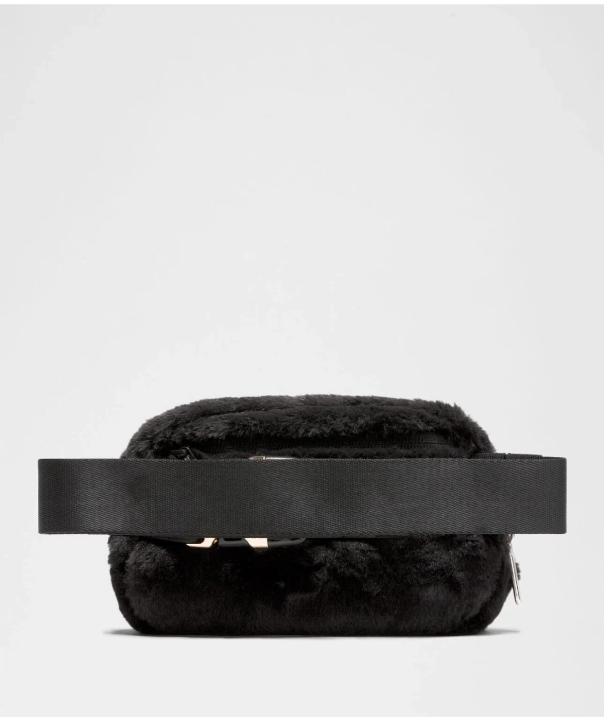 NEW Lululemon Everywhere Belt Bag Plush Fleece 1L - Black / Gold - photo 3