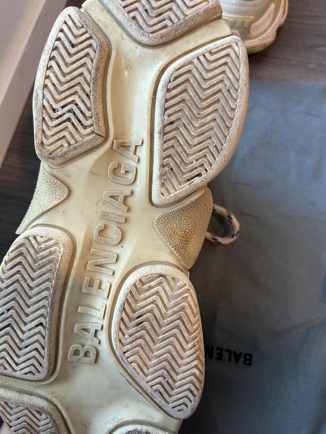 Balenciaga Triple S Sneakers Size US 7 (perfect condition) - photo 4