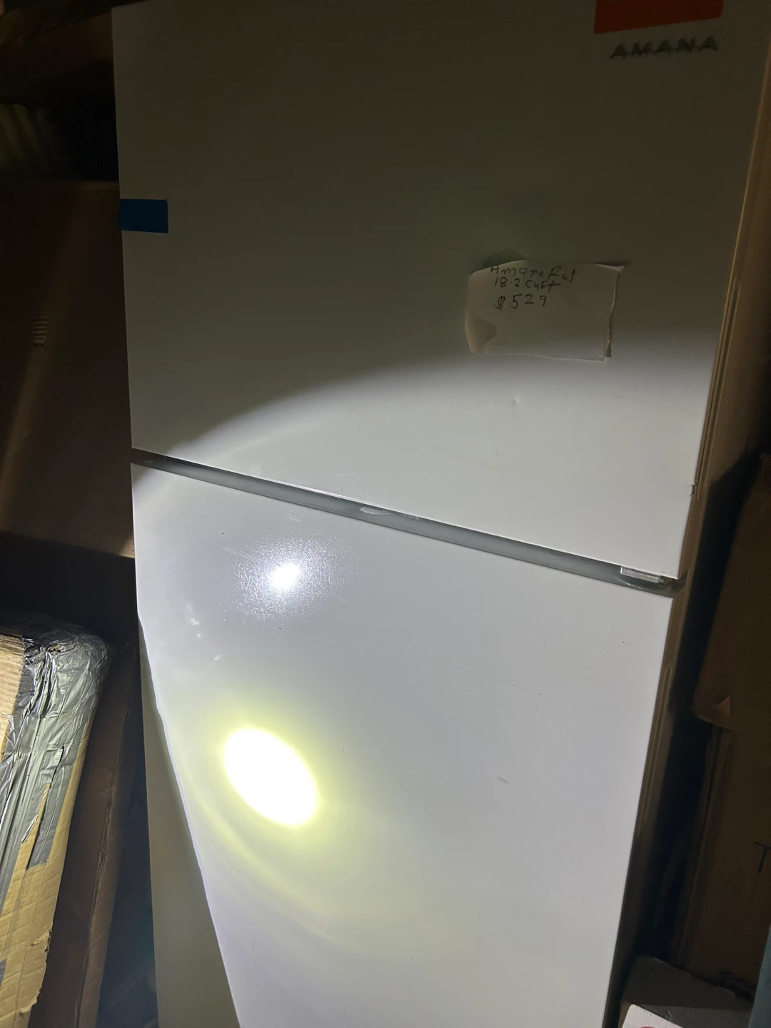 New Amana 18.2 cu ft Top Freezer Refrigerator - photo 5