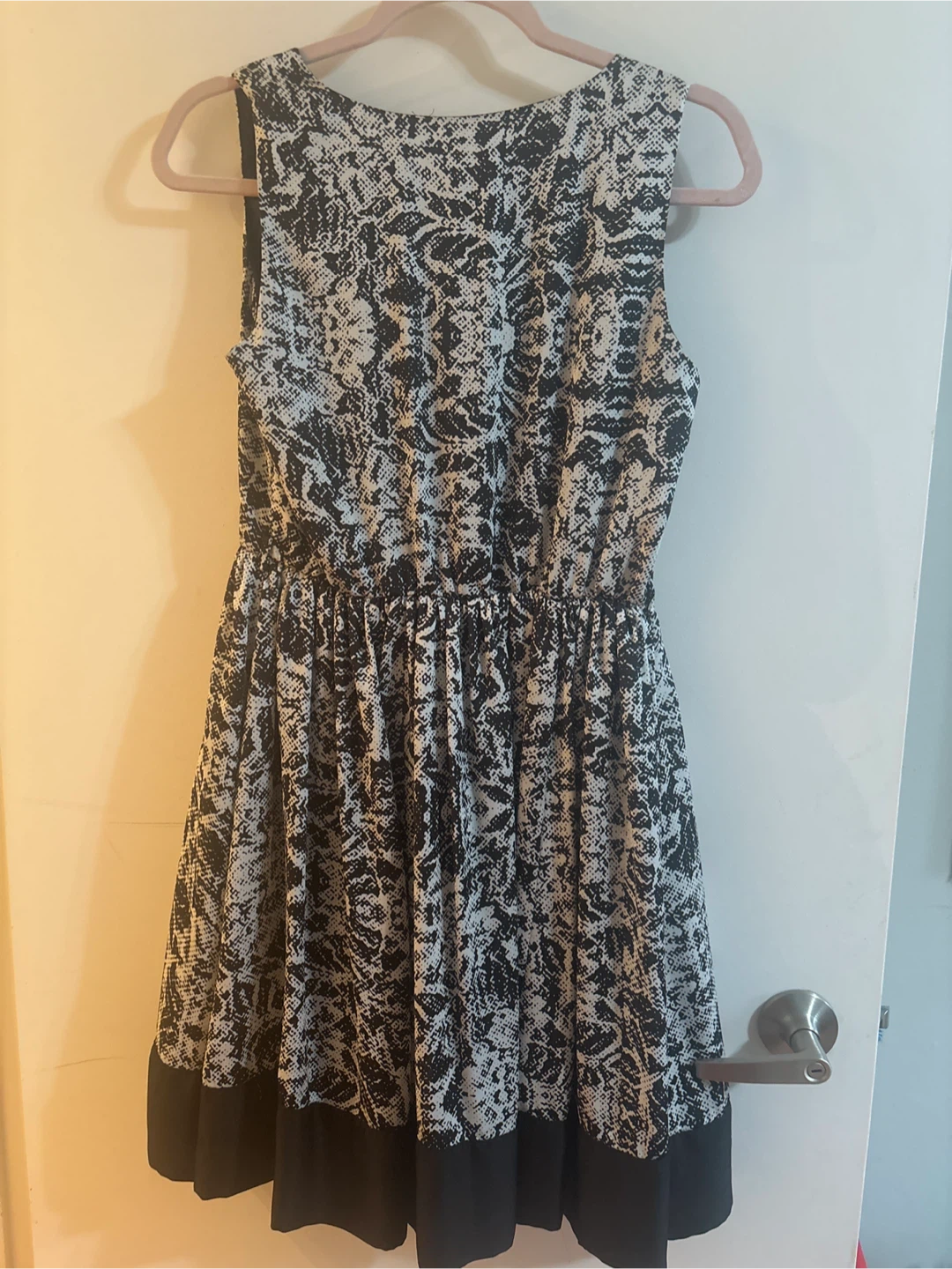 Suzy Shier Womens Black & White Patterned Sleeveless Dress - photo 2
