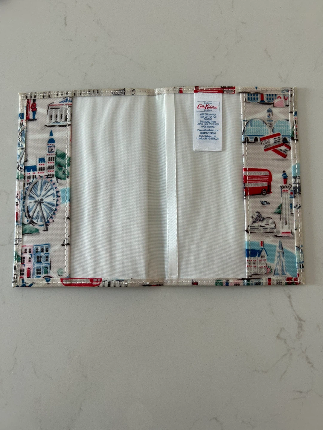 Cath Kidston London Print Passport Holder - photo 2