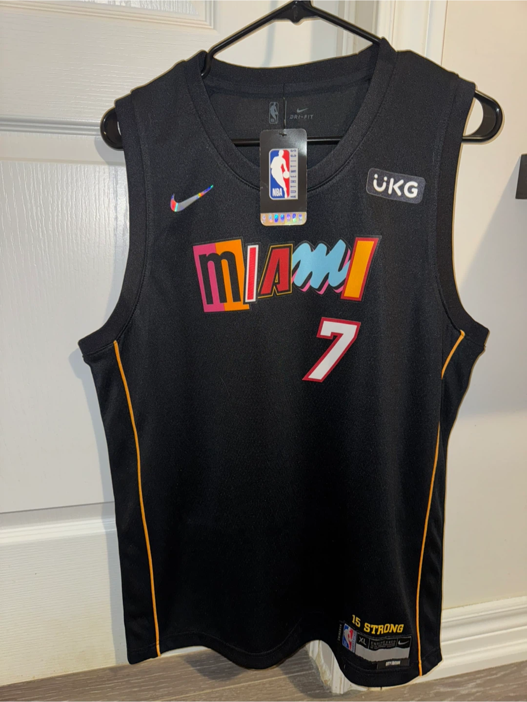 Nike Miami Heat Kyle Lowry #7 Dri-FIT Jersey XL
