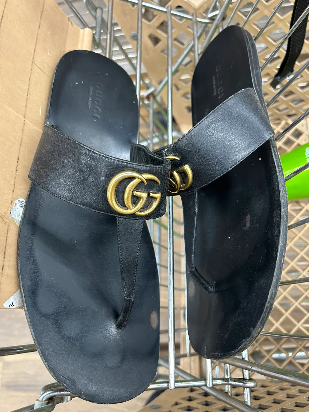 Gucci Black Leather Thong Sandals with GG Hardware