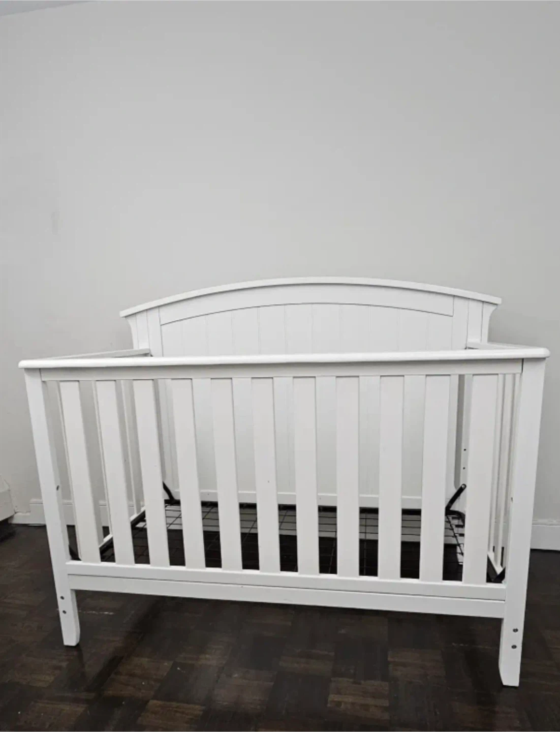 DaVinci Charlie 4-in-1 Convertible Crib