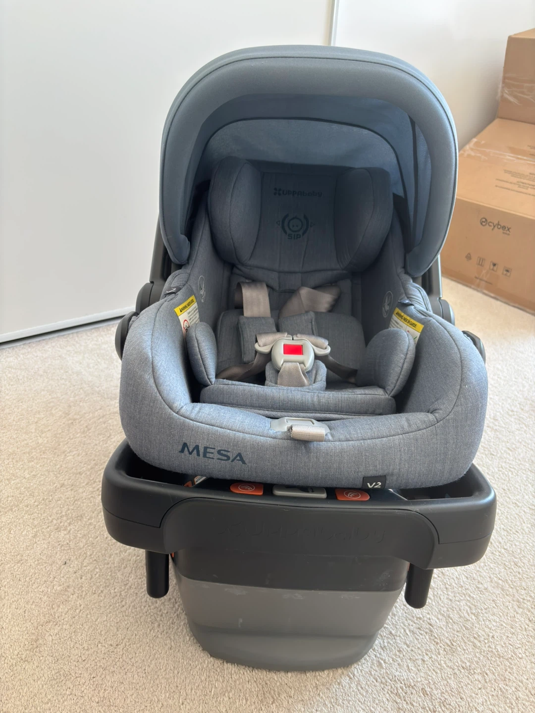 UPPAbaby MESA V2 Infant Car Seat with Base