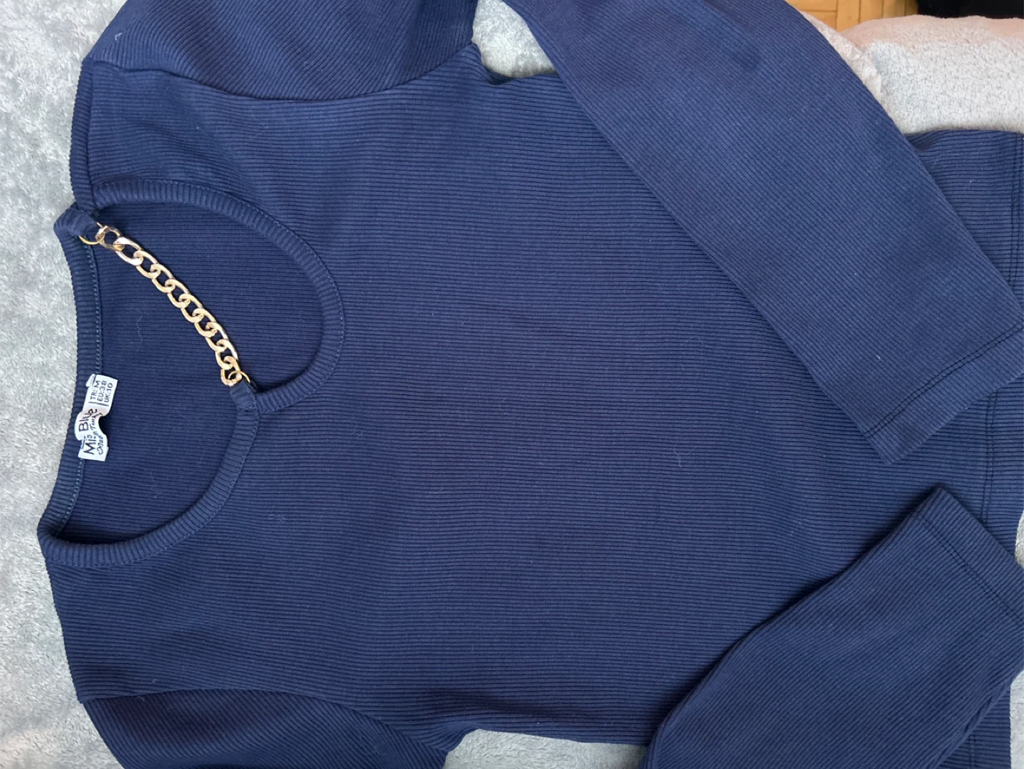 Navy Ribbed Long Sleeve Top with Gold Chain Detail - Medium