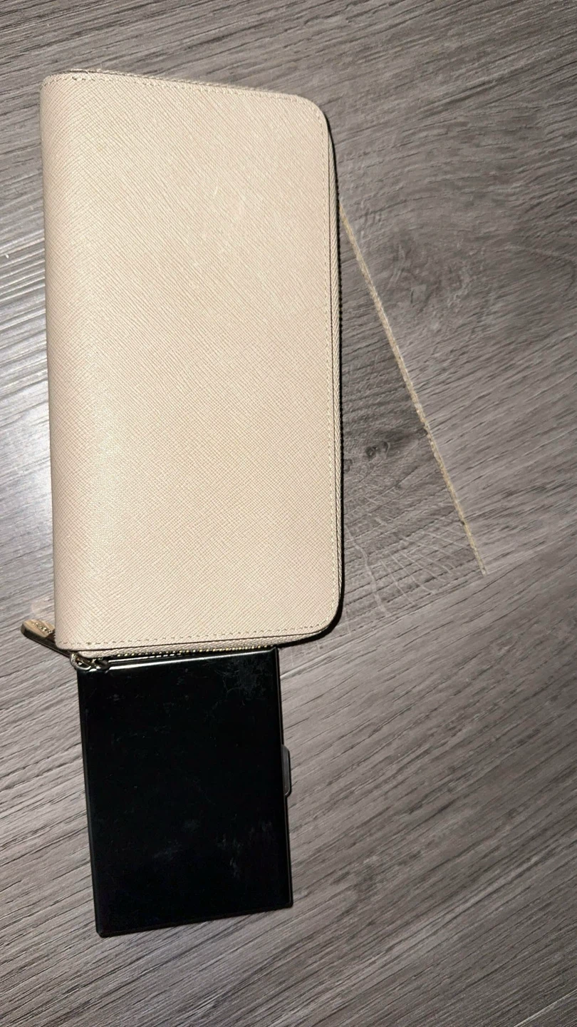 Michael Kors wallet and card holder (separate) - photo 2