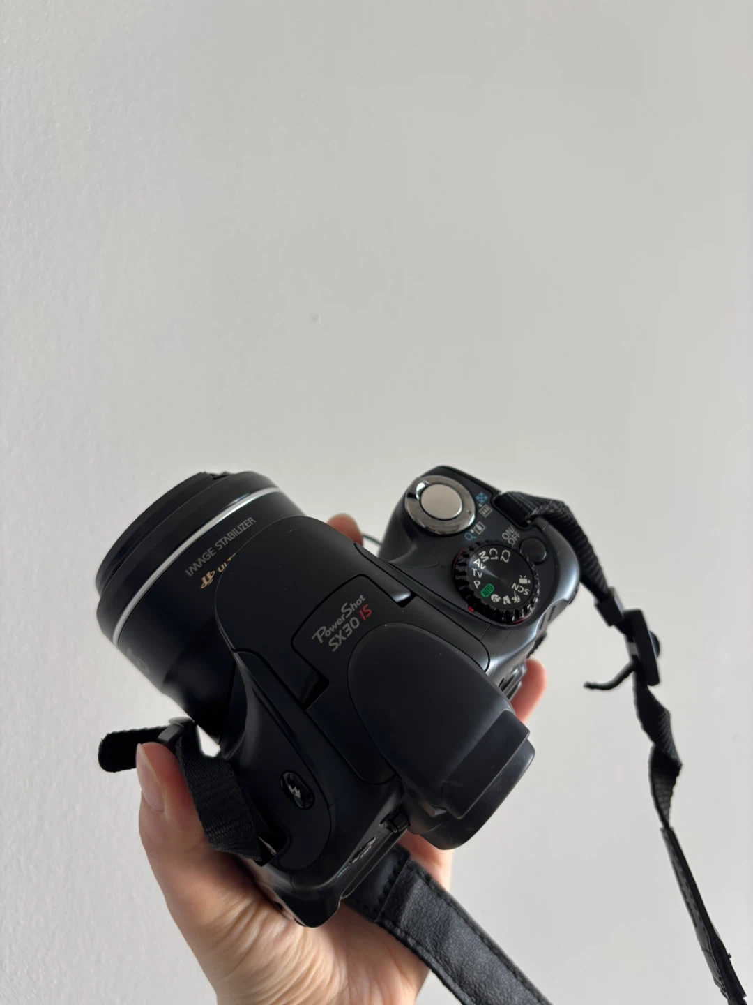 Canon PowerShot SX30 IS Digital Camera - photo 3