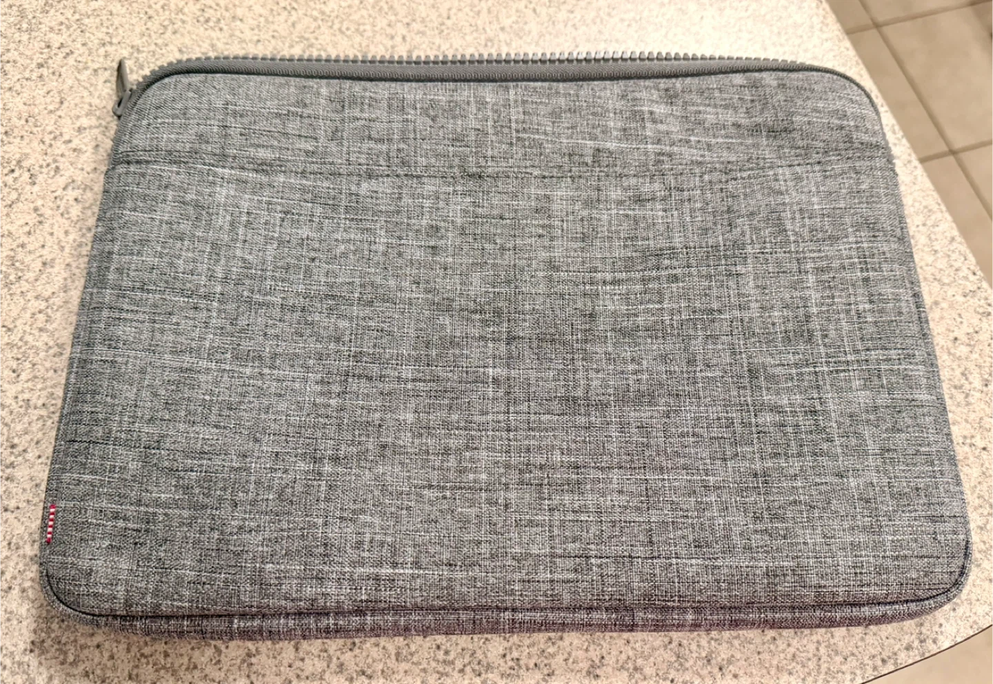 Herschel “Anchor” 13 Inch Sleeve - Like New! - photo 4