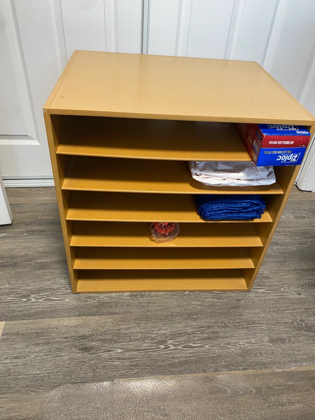 Wooden Cubby Organizer Shelf - photo 4