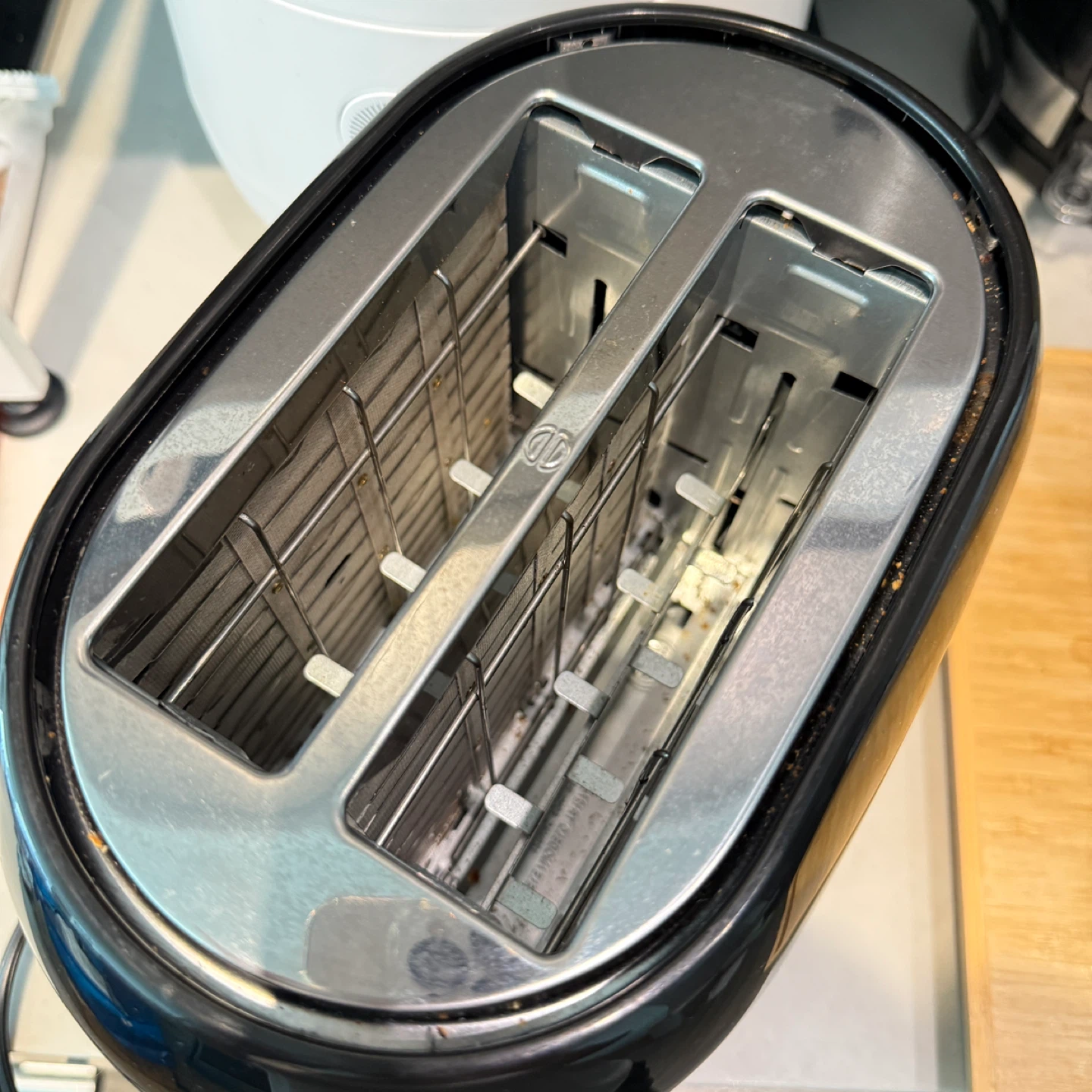 BLACK+DECKER 2-Slice Toaster - photo 3