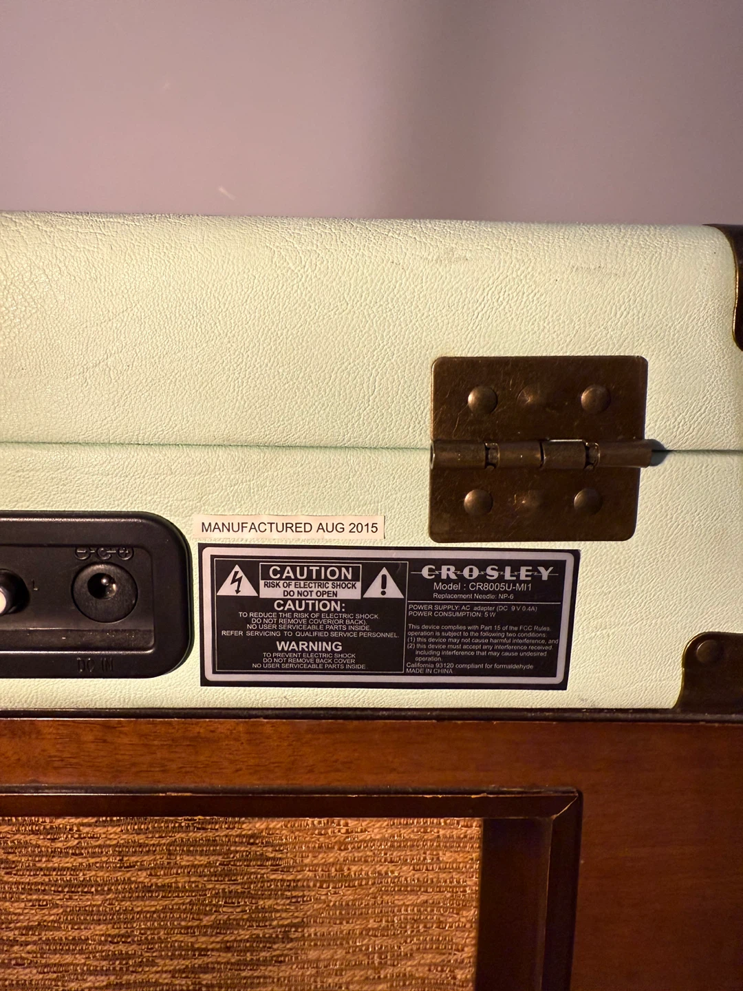 Crosley CR8005U-MI1 Record Player Turntable - photo 2