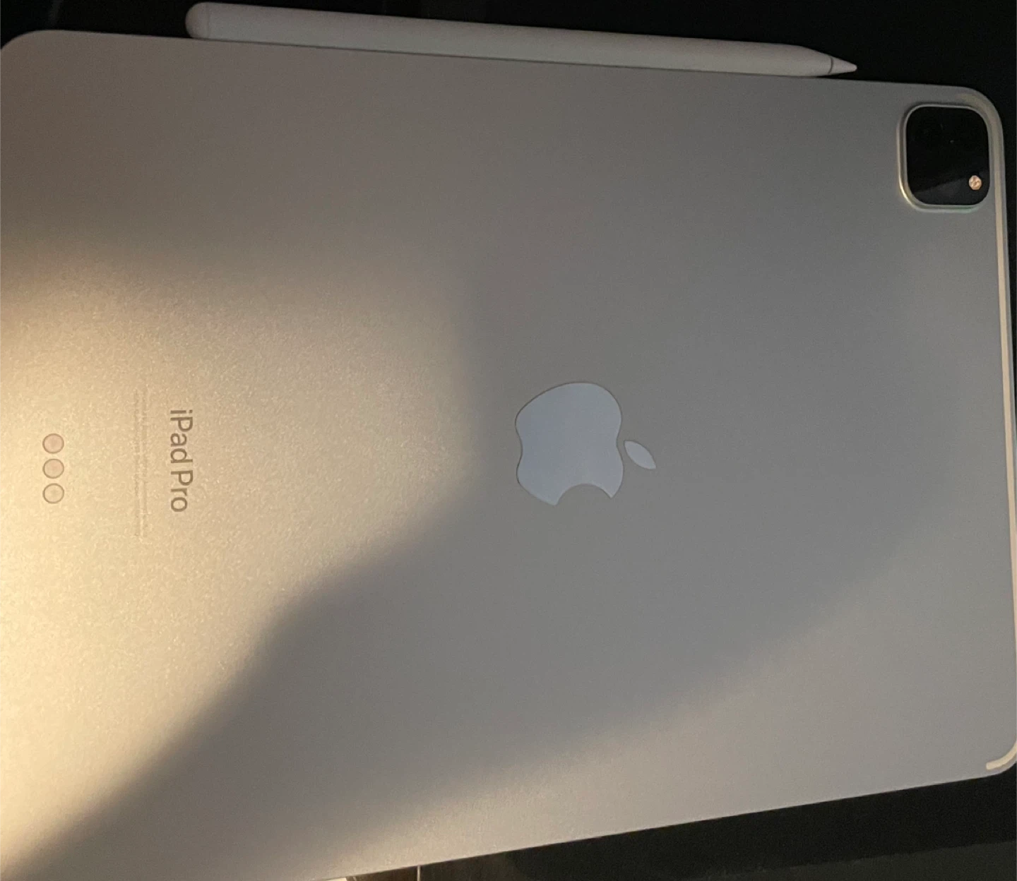 Apple iPad Pro 11-inch 4th gen with Magic Keyboard - photo 3