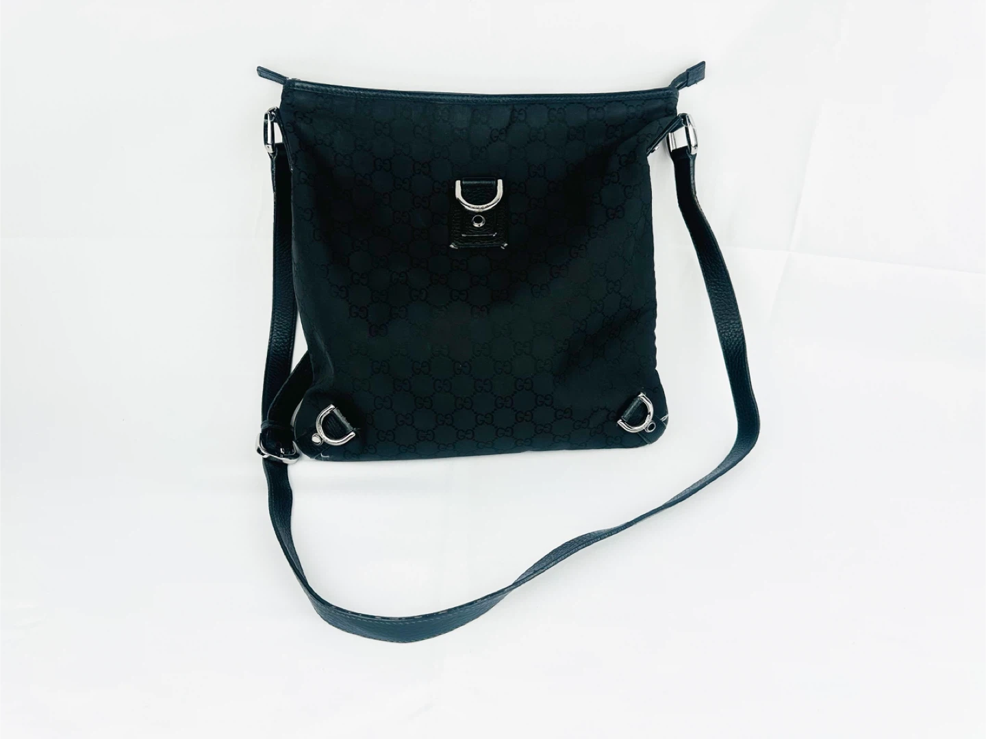 GUCCI GG Canvas Abbey D-Ring Crossbody Good Condition