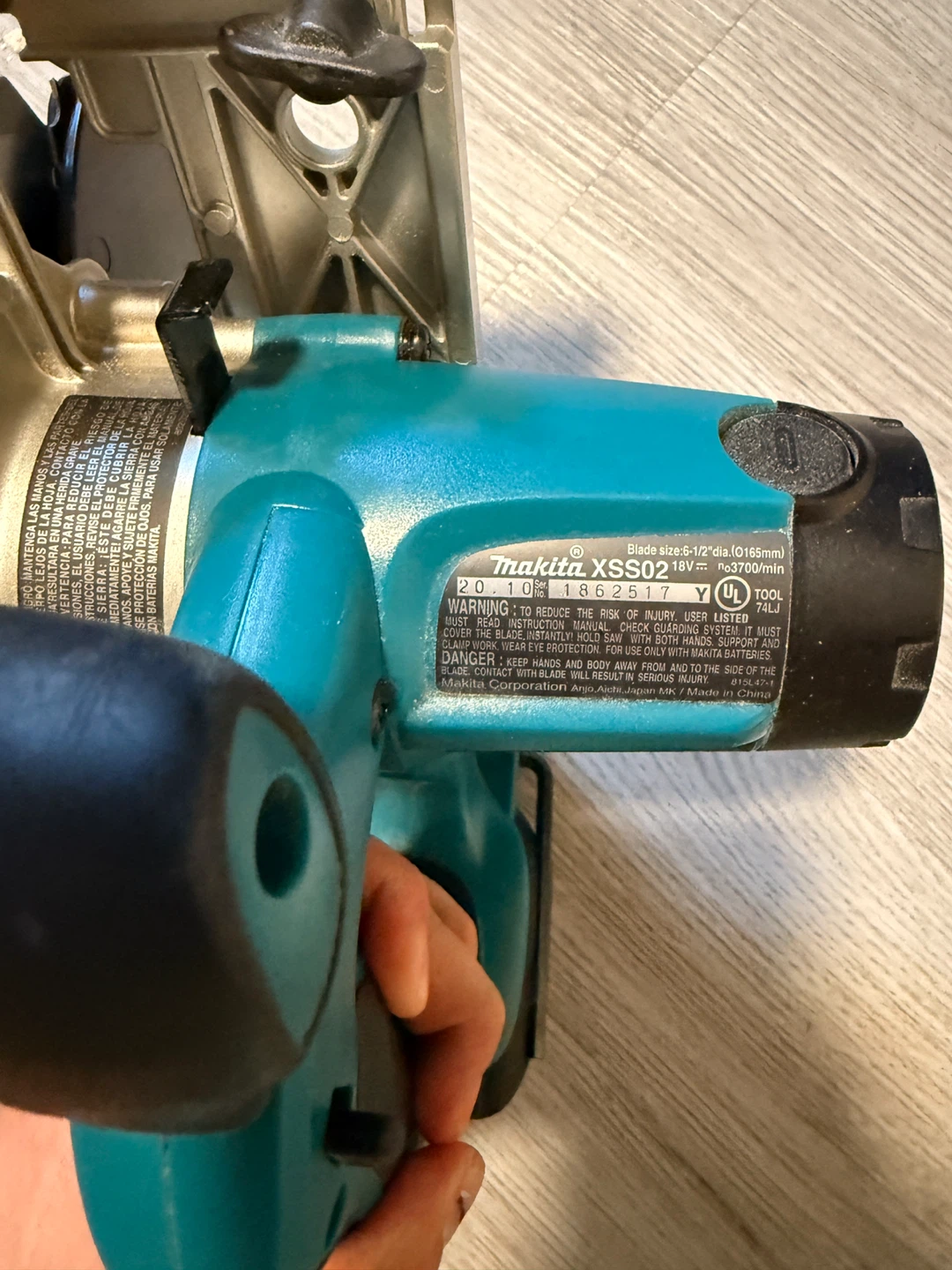 Makita XSS02 Cordless Circular Saw - photo 4