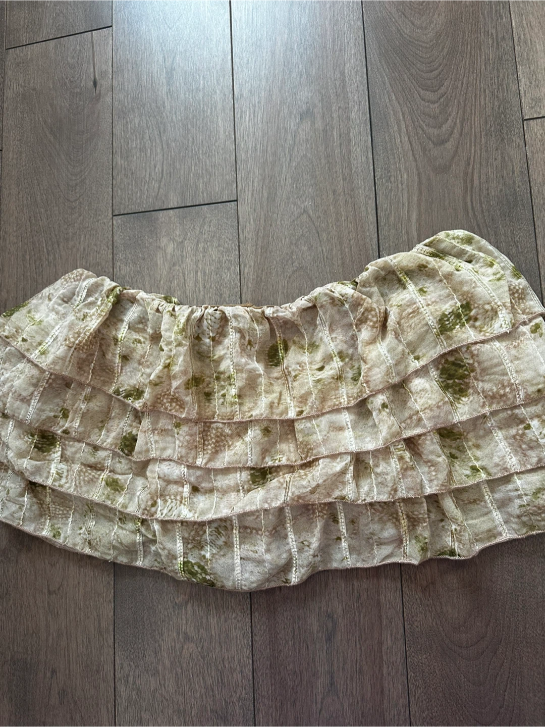 Missguided Tiered Ruffle Mini Skort - Brown/Green - photo 2