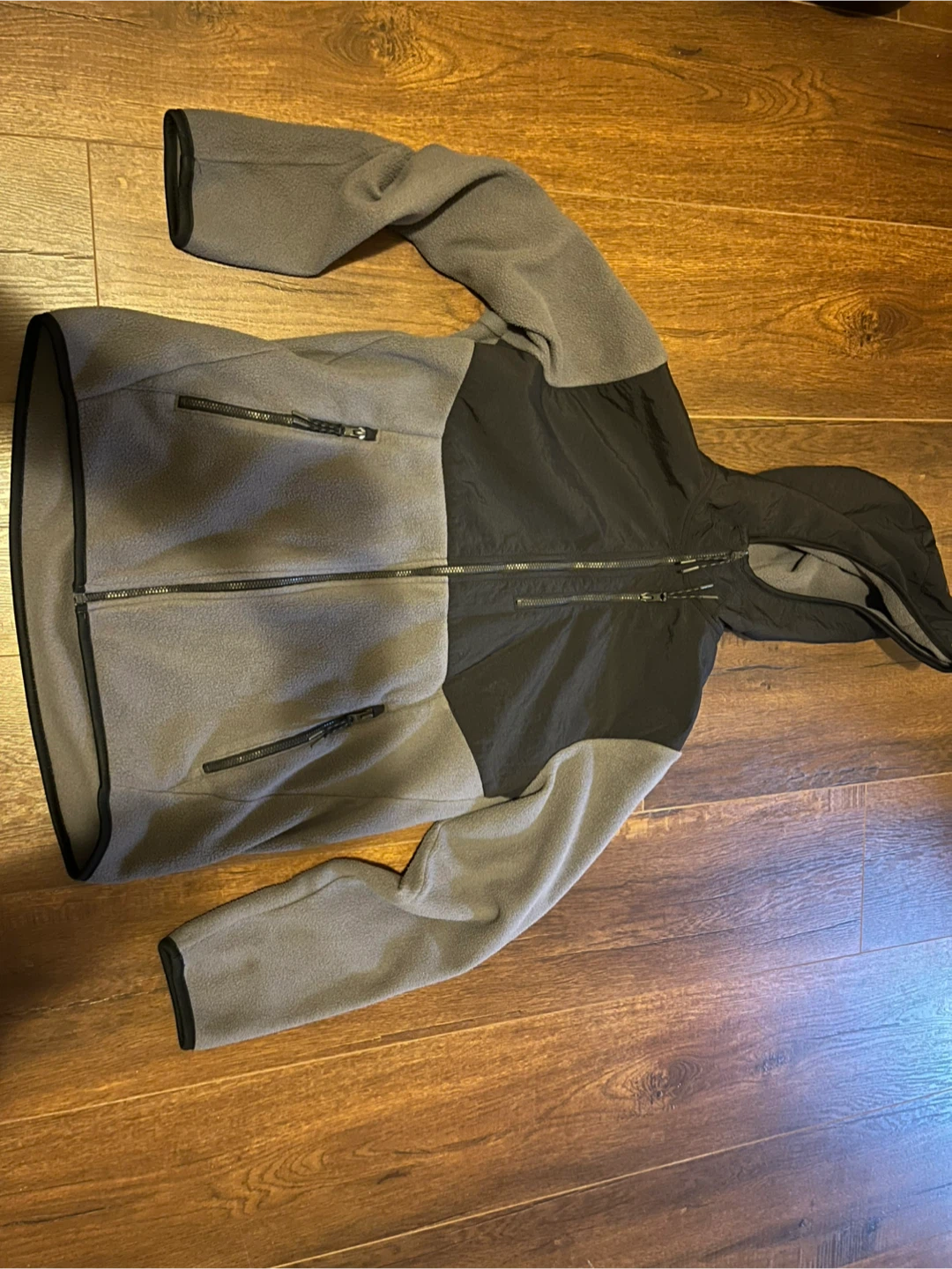 Old Navy Boys 14/16 Grey Fleece Zip Up