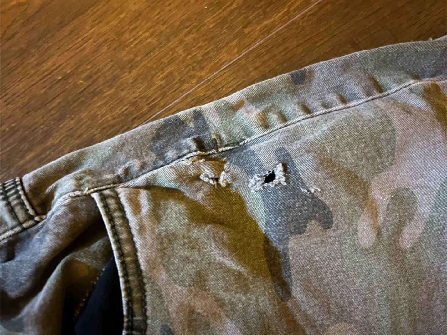 2 pairs pants in UC - photo 2