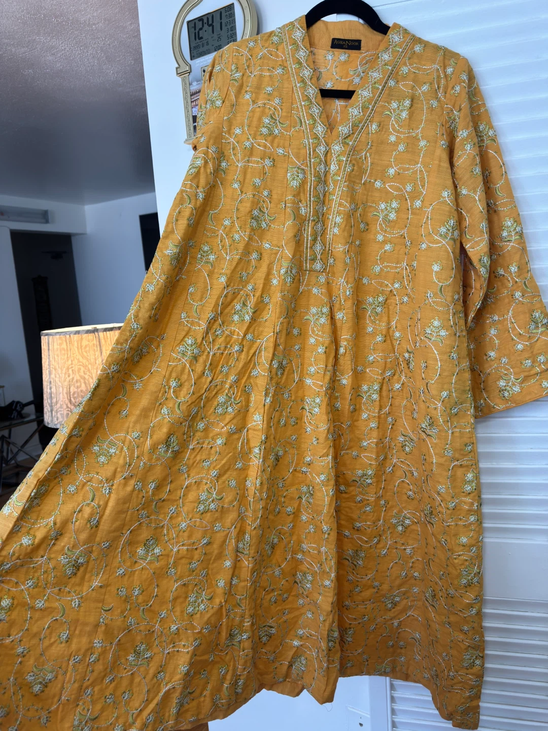 Agha Noor Embroidered anarkali with Dupatta - photo 3