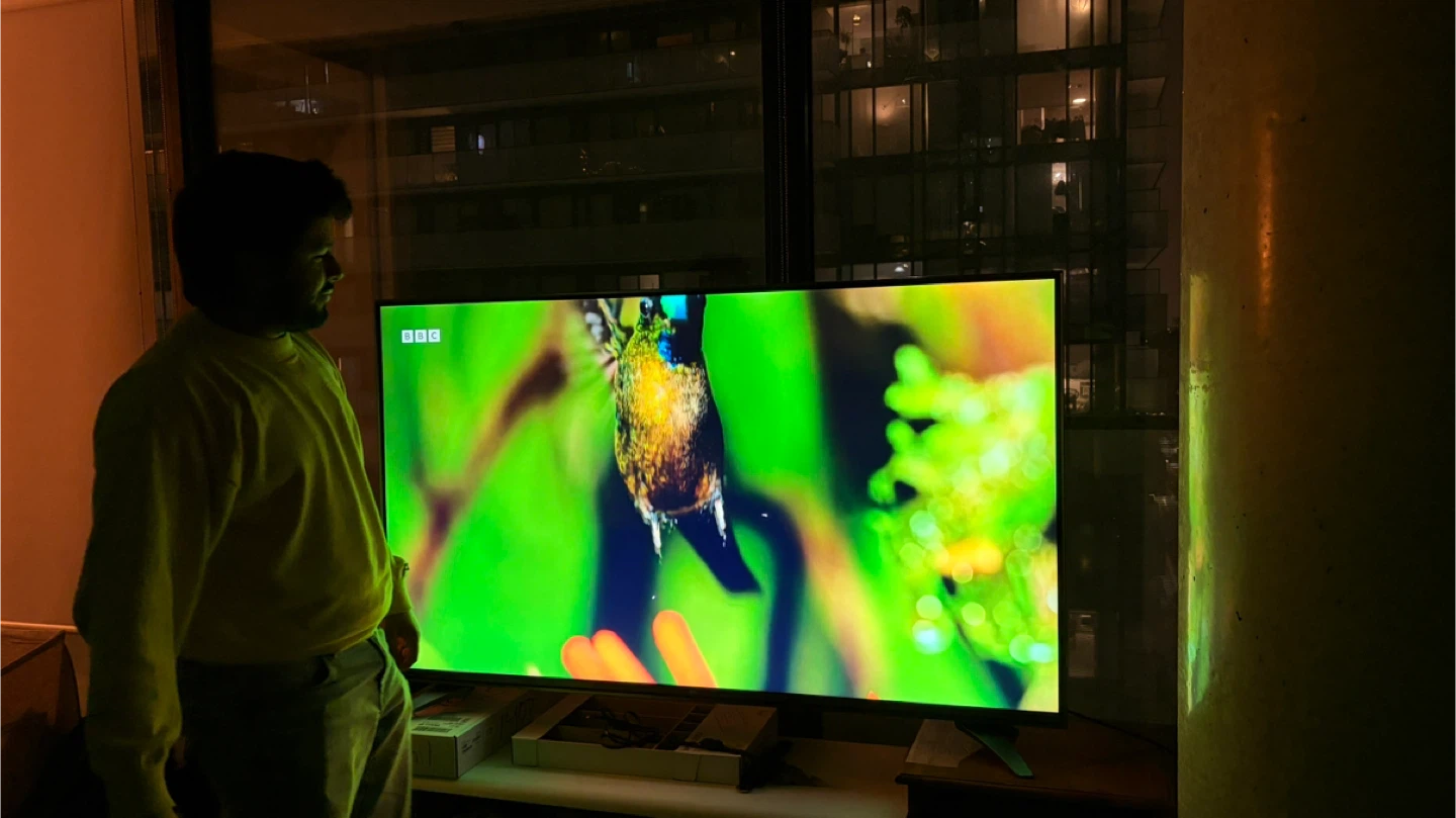LG 65-inch UHD 4K Smart TV w magic remote - photo 3