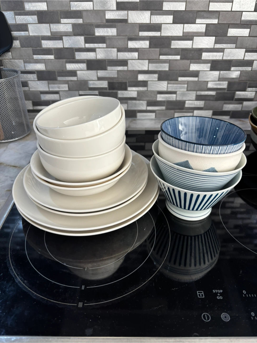 Ceramic Bowls and Plates （Muji and more) - photo 3