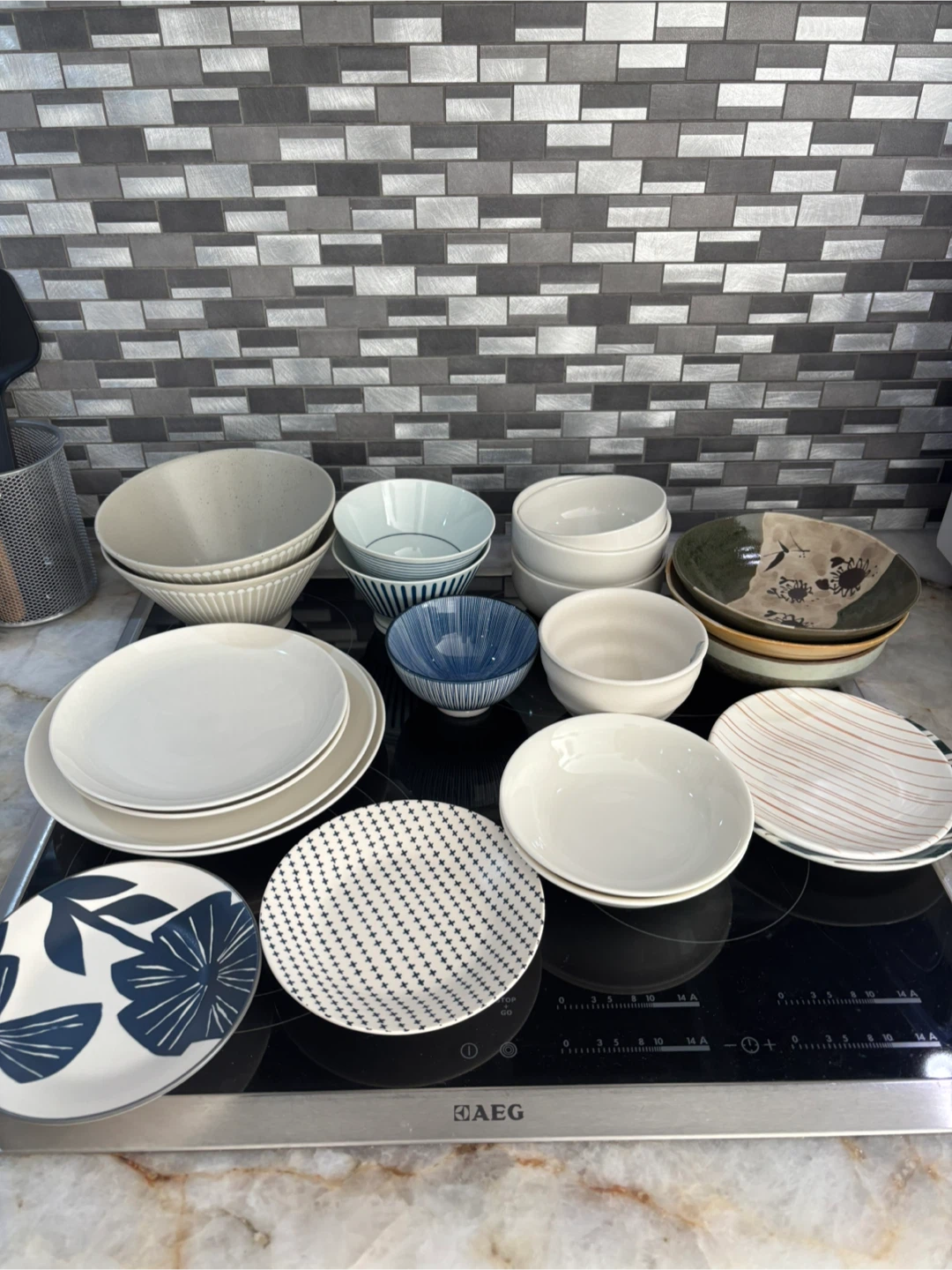 Ceramic Bowls and Plates （Muji and more) - photo 2