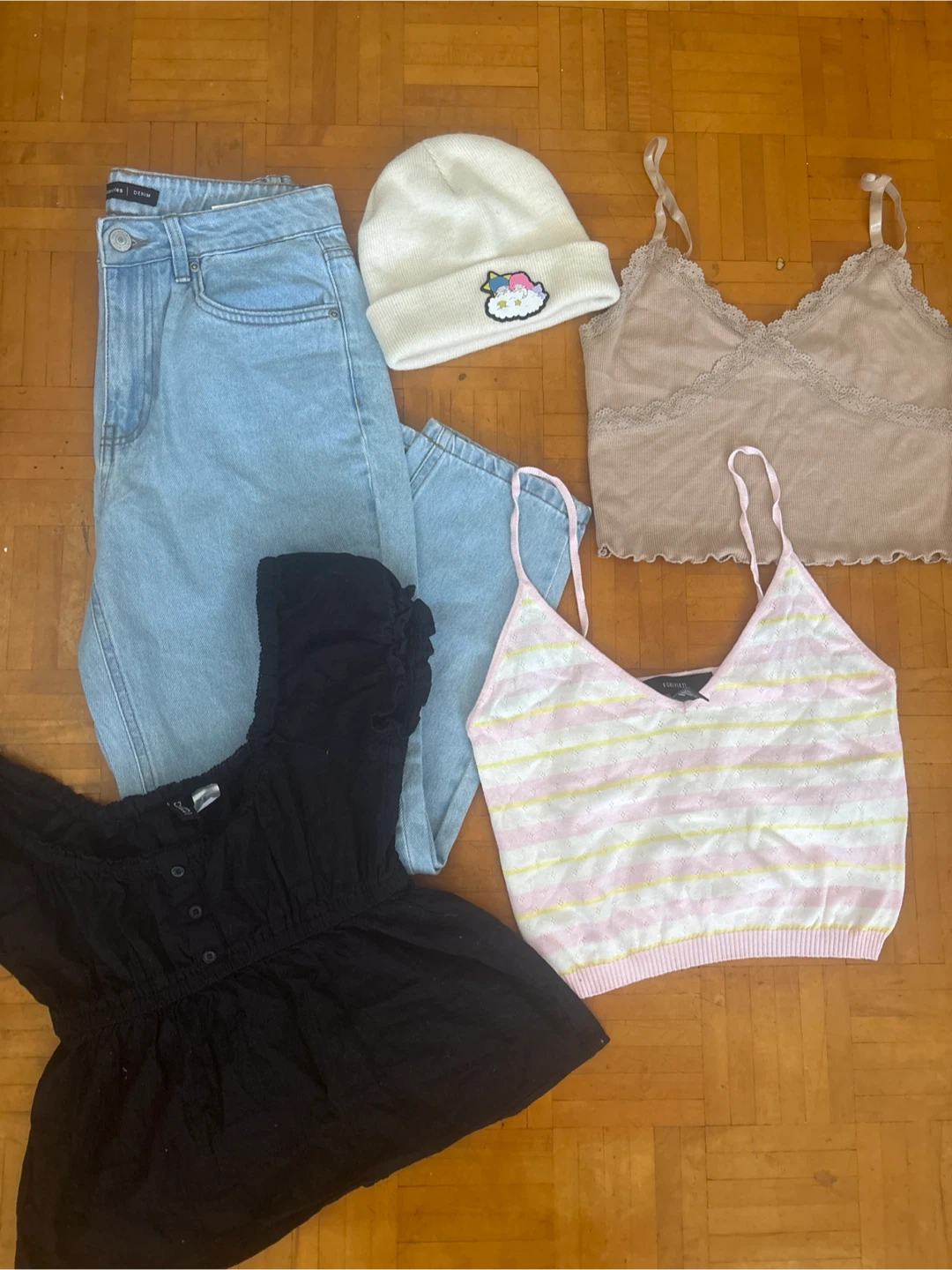 Clothes bundle :)