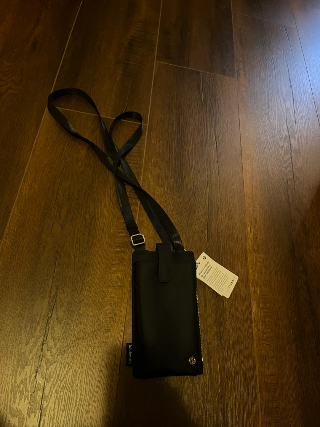 Lululemon phone crossbody UNISEX