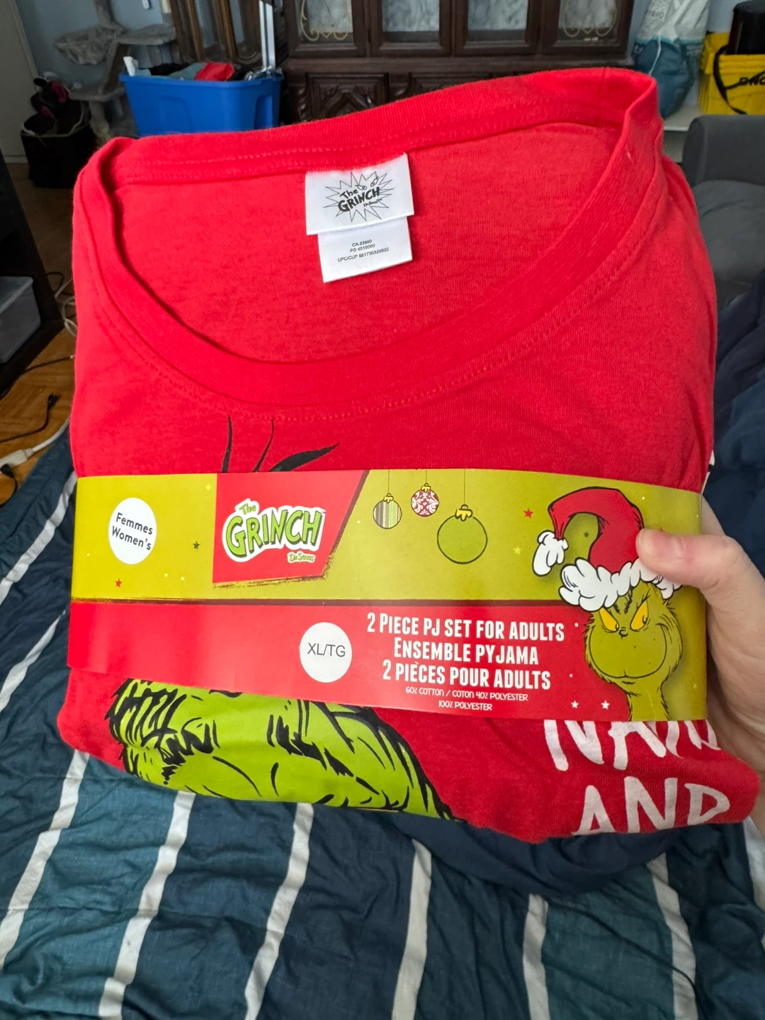 The Grinch 2 Piece Pajama Set for Adults XL/TG
