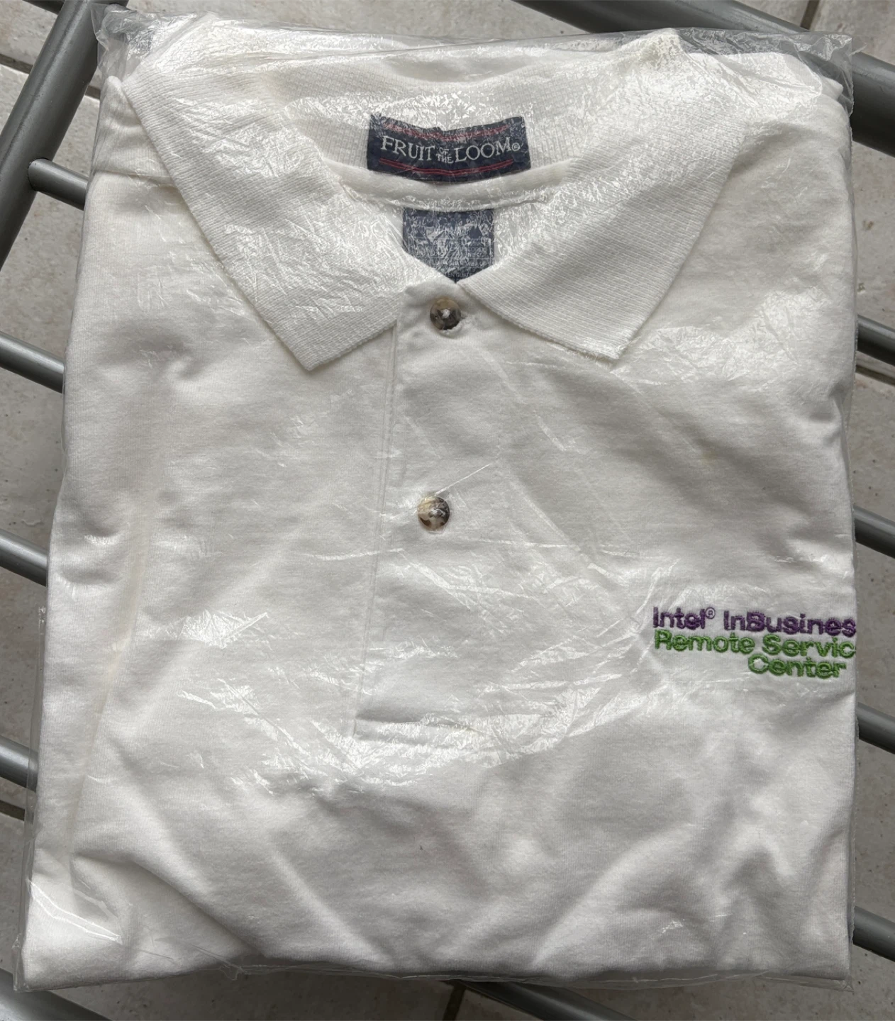 Fruit of the Loom White Polo Shirt，Size M