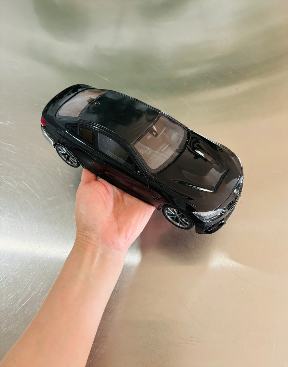 GT Spirit BMW M4 CS Diecast Model Car - photo 2