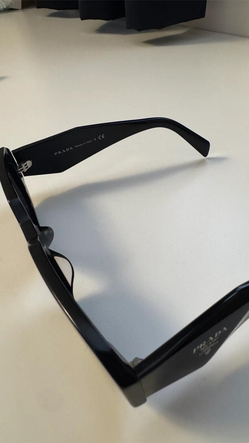 Prada Black Sunglasses SPR 17WS - photo 3