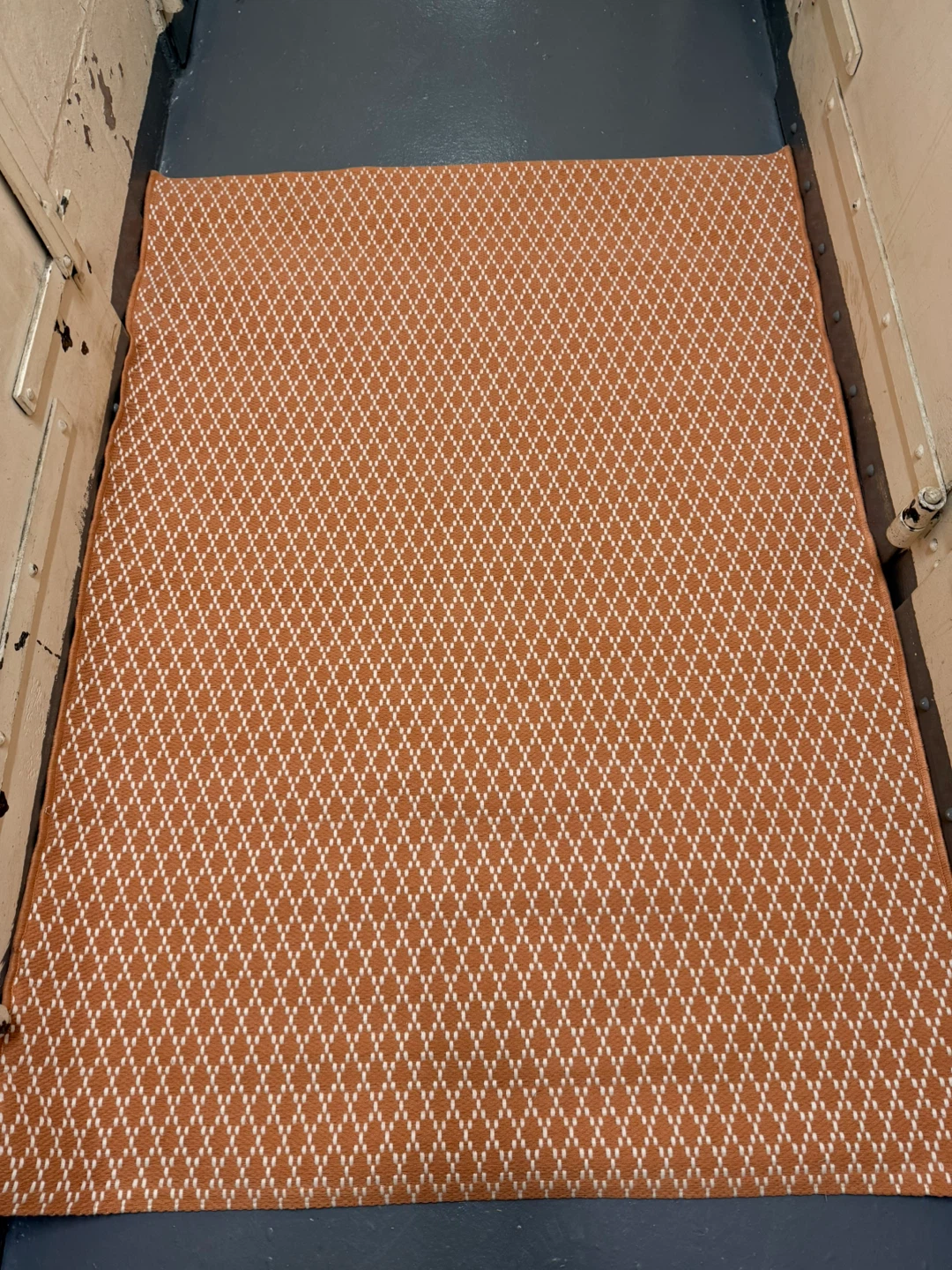 Room Essentials Orange Diamond Pattern Area Rug - photo 2