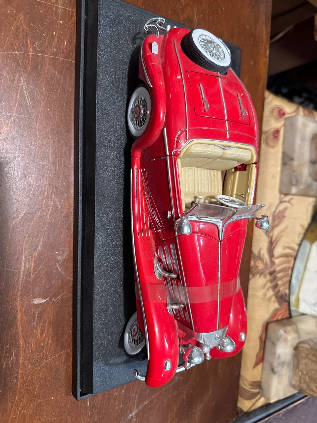 Maisto Mercedes-Benz 500 K Typ Special Roadster Model Car - photo 2