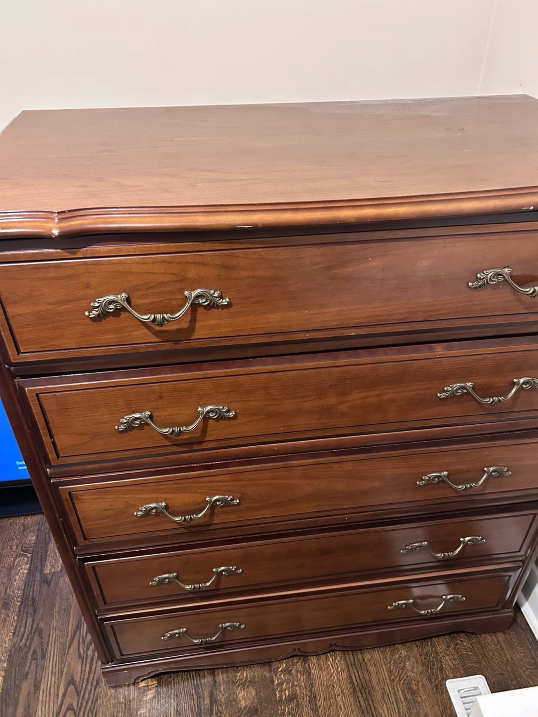 Wood 5-Drawer Dresser - photo 3