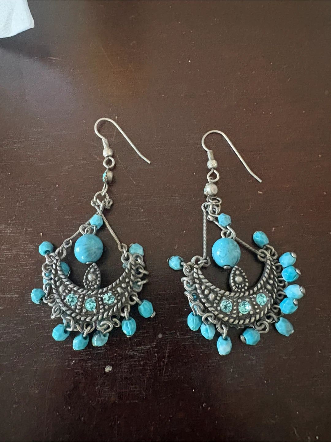 Scroll thru pics! Free Earrings, Emblems and Necklace - photo 2