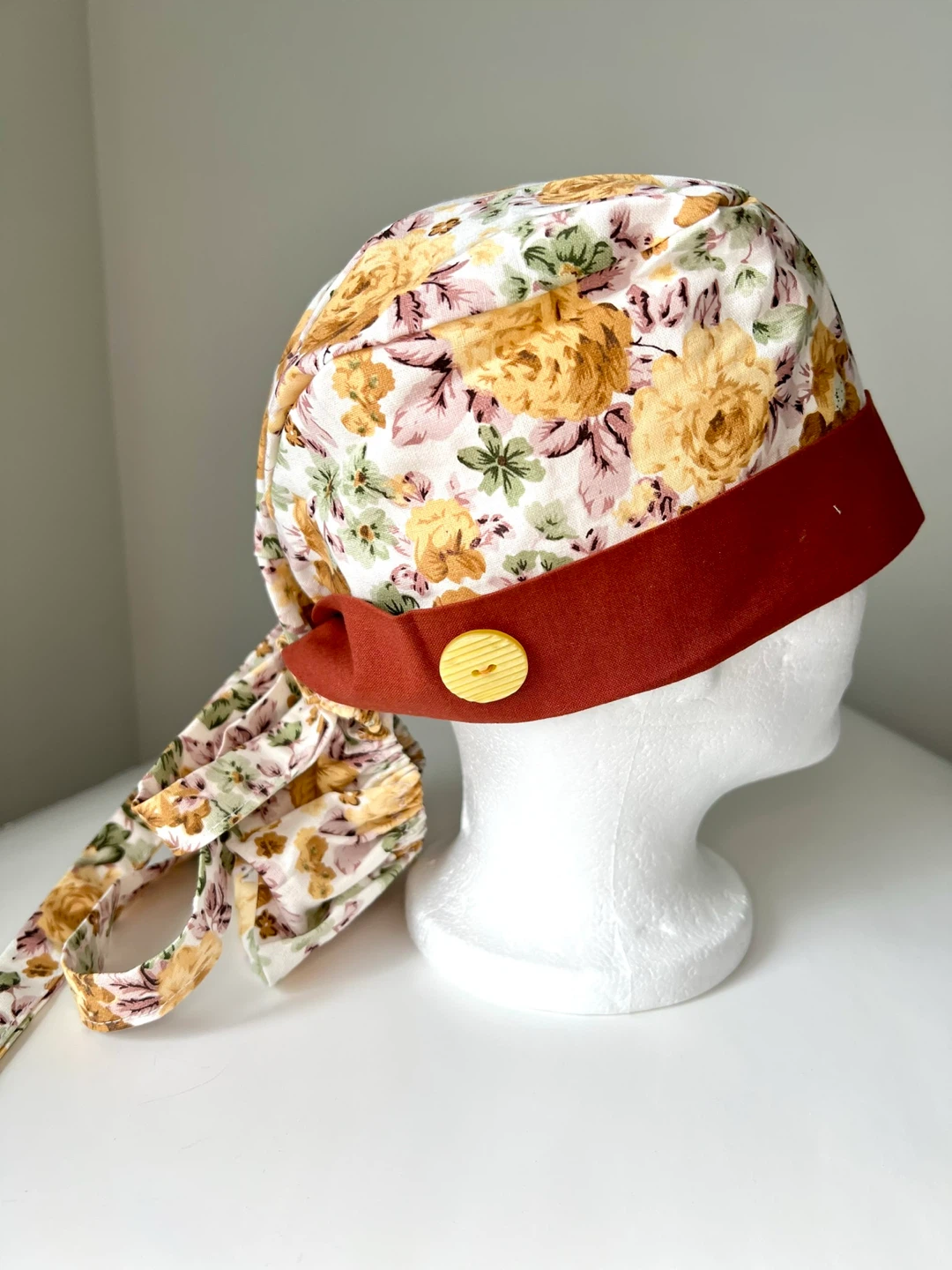 Floral Scrub Cap with Buttons - photo 4