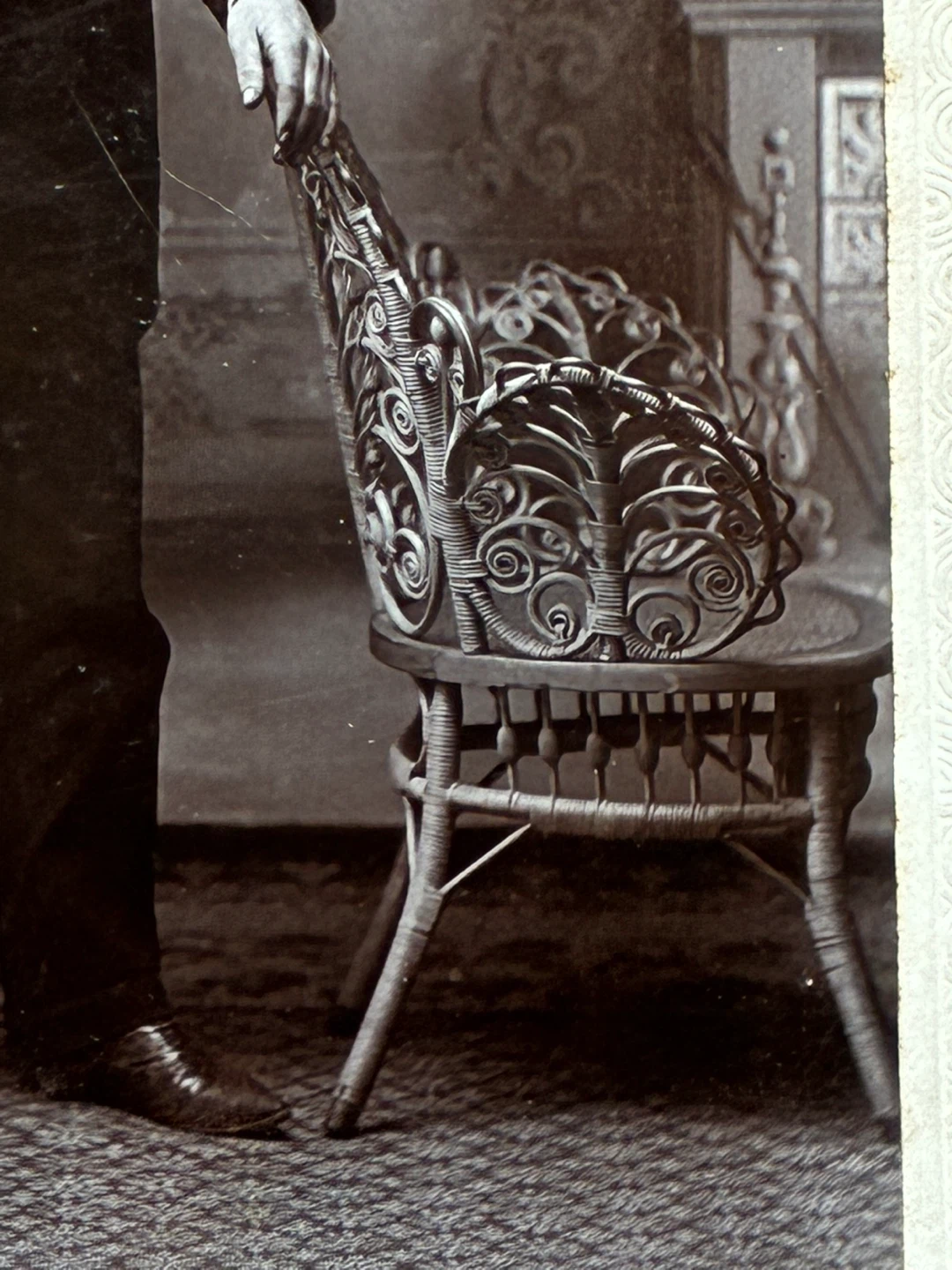 $7 Antique 1800s cabinet card man photo portrait vintage