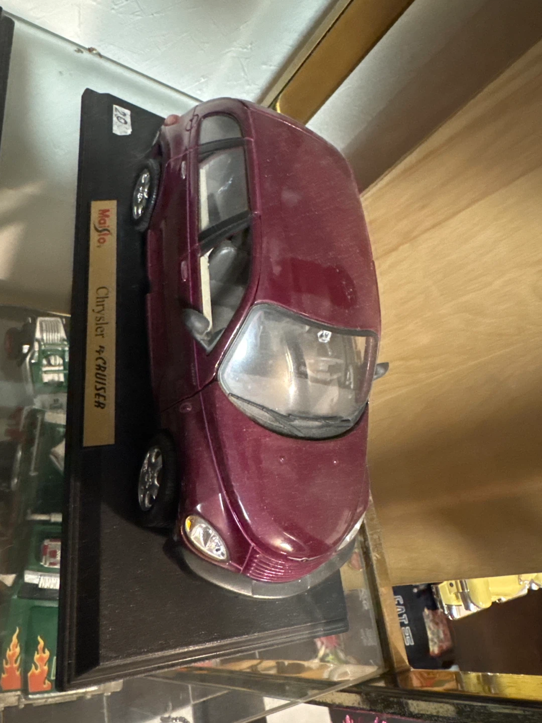 Maisto Chrysler PT Cruiser Diecast Model Car - Burgundy