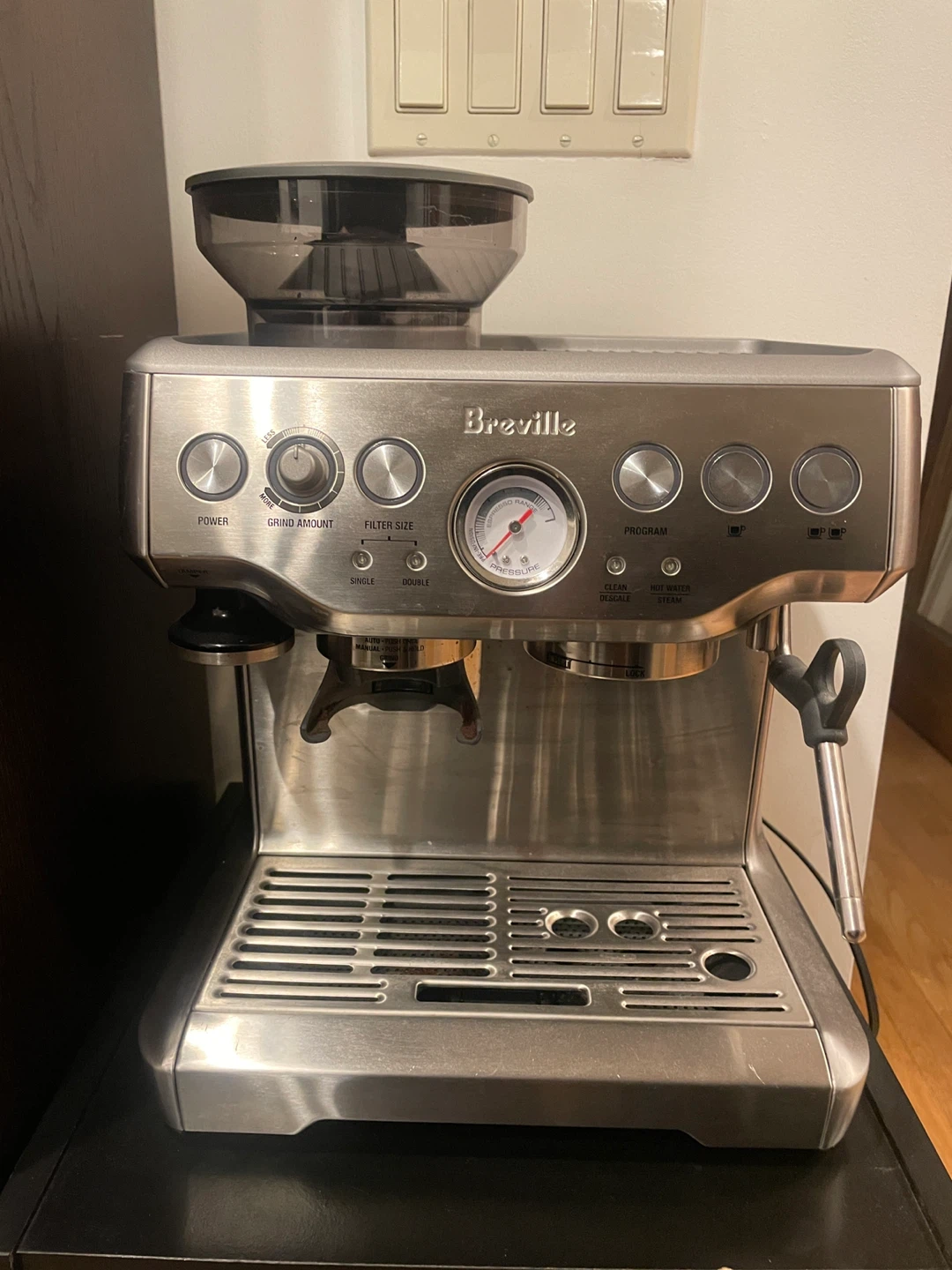 Breville Barista Express Espresso Machine