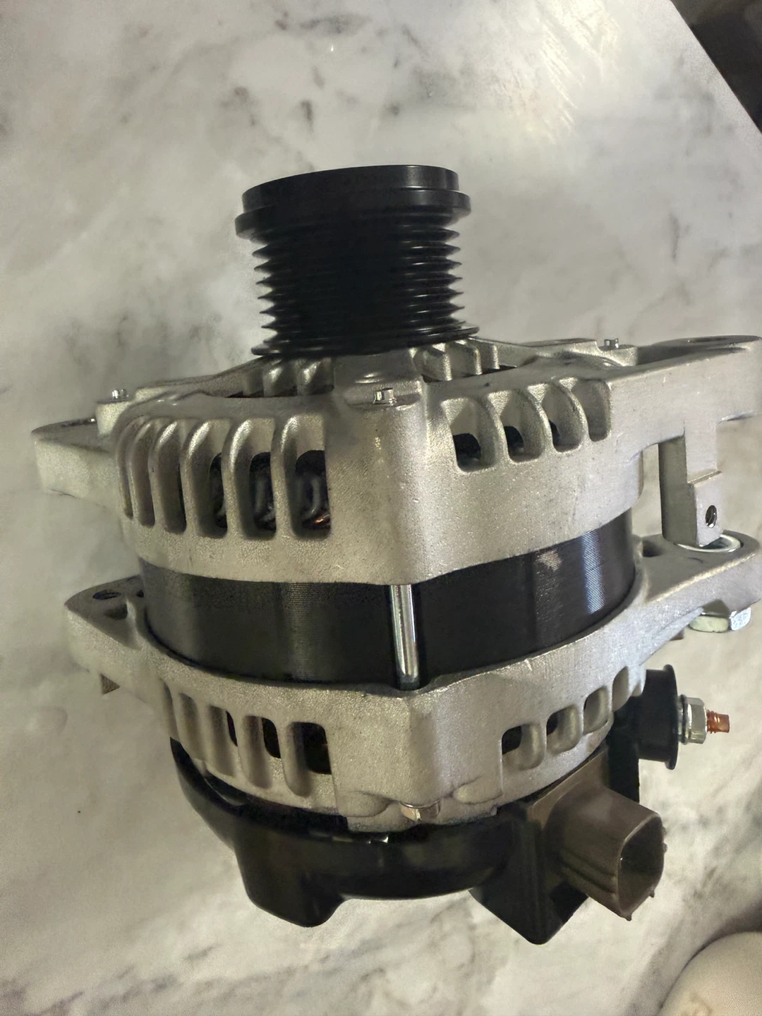 Alternator Compatible with 3.5L Toyota for Avalon 2005-2015 - photo 2