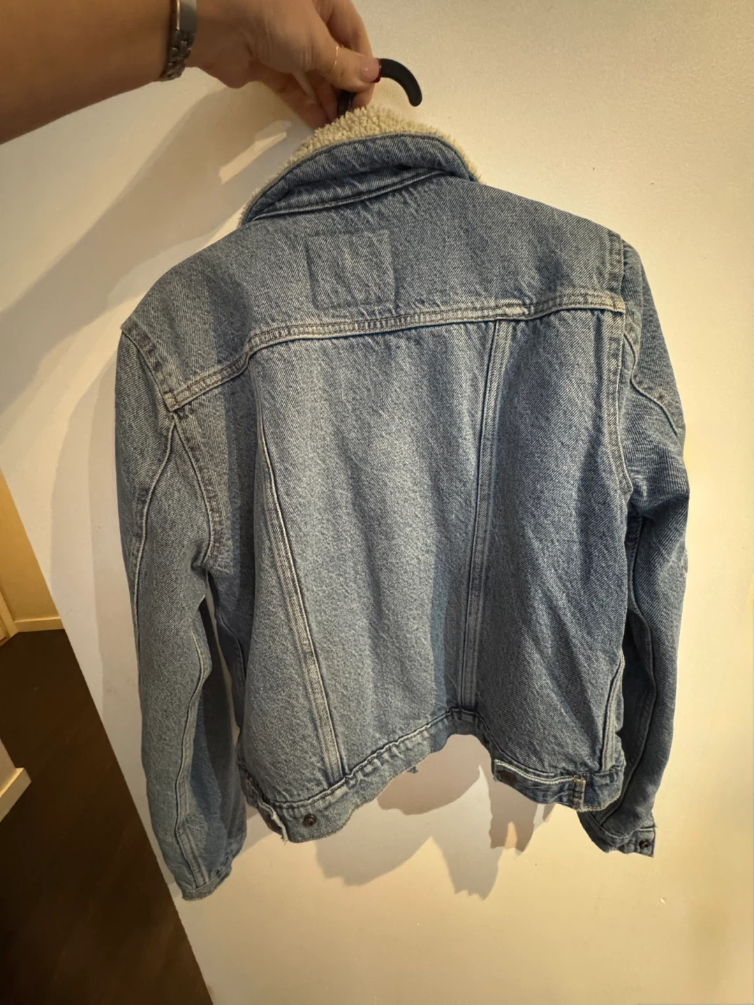 Levi Strauss & Co. Sherpa Lined Denim Trucker Jacket - photo 3