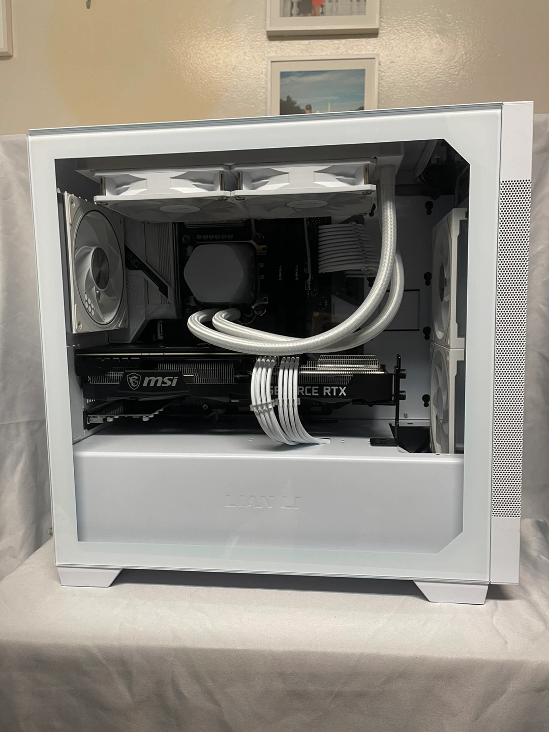 Gigabyte White Micro ATX Gaming PC 14600k, 3070, 32DDR4 3200mhz - photo 2
