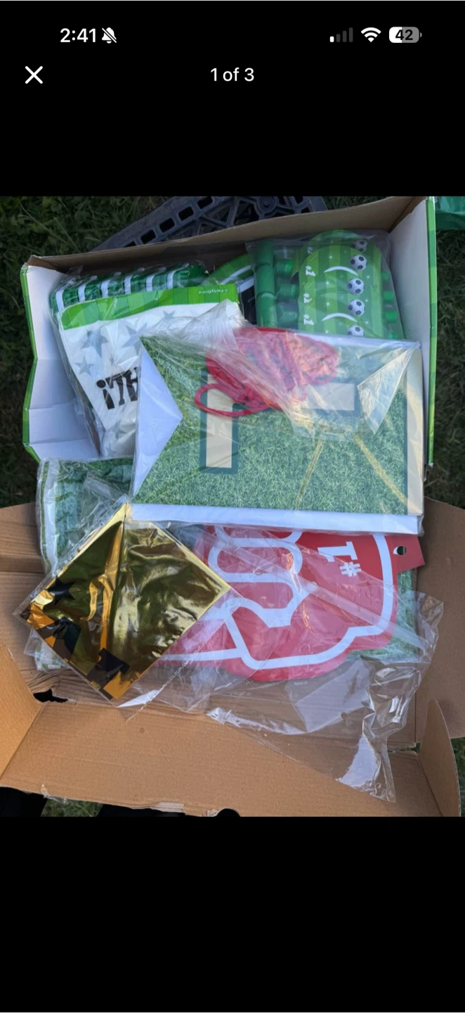 Soccer party decorations