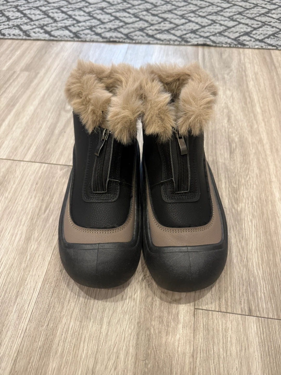 Winter Boots Size 8