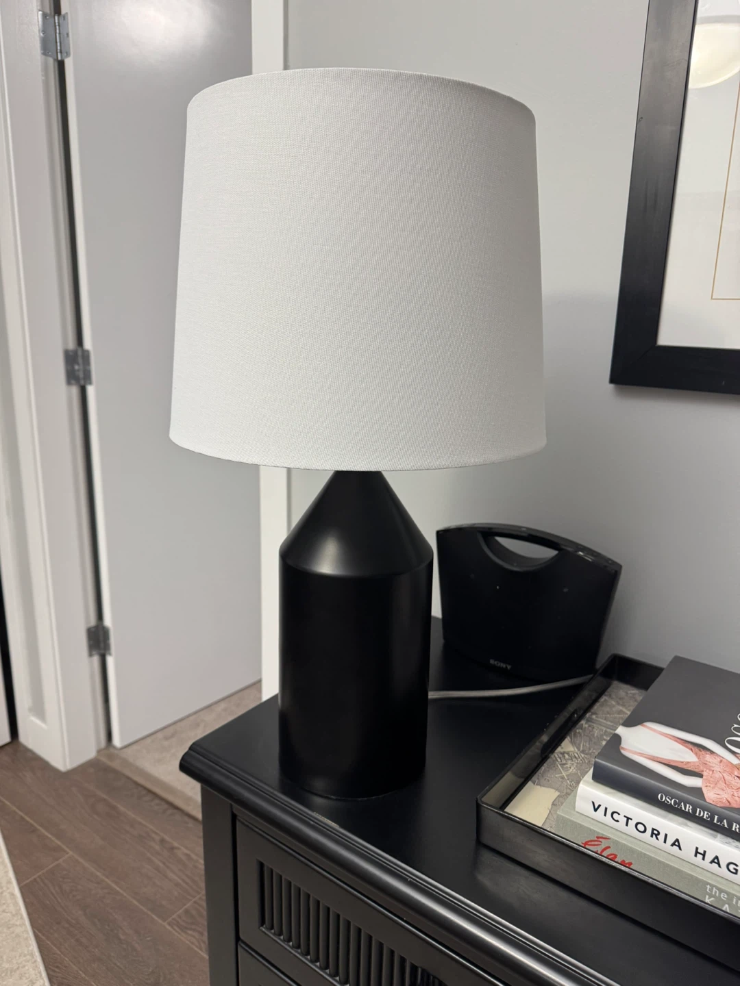 Black Table Lamp with White Shade - photo 2